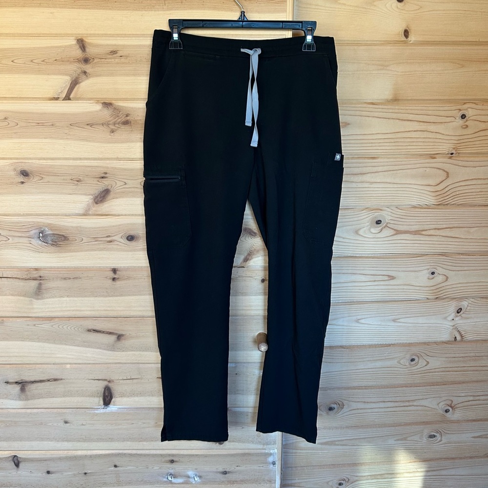 FIGS black yola scrub pants